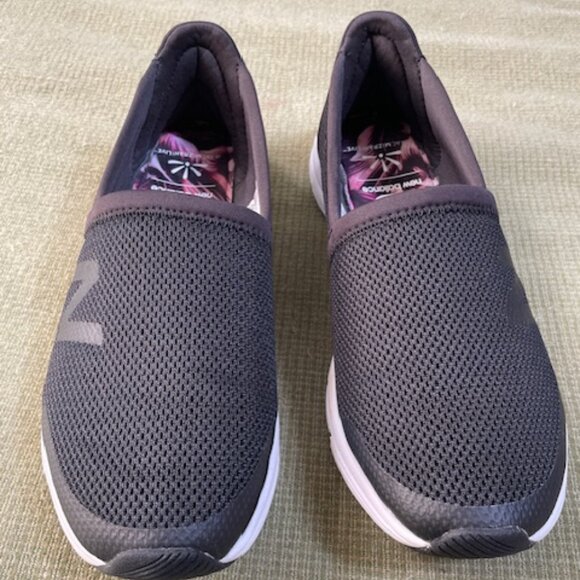 New Balance X Isaac Mizrahi LIve! Black Mesh Cush Slip-on 8.5 - Picture 1 of 7